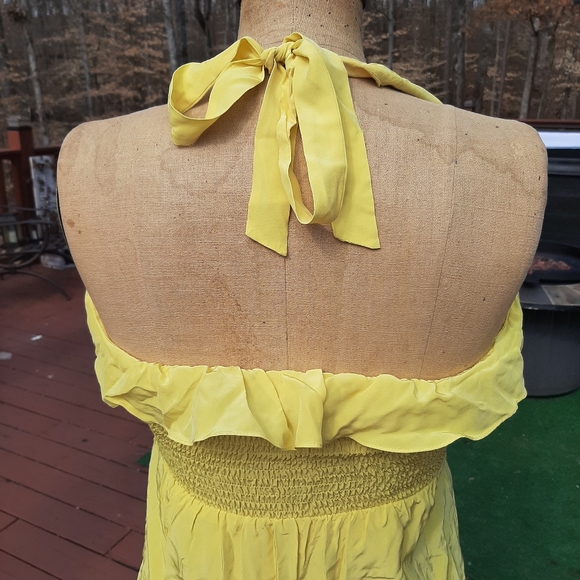 BCBGMaxAzria Yellow Silk Halter Top L - Picture 6 of 9
